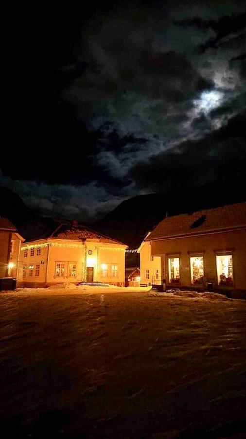 شقة Hillegard Lærdalsøyri المظهر الخارجي الصورة